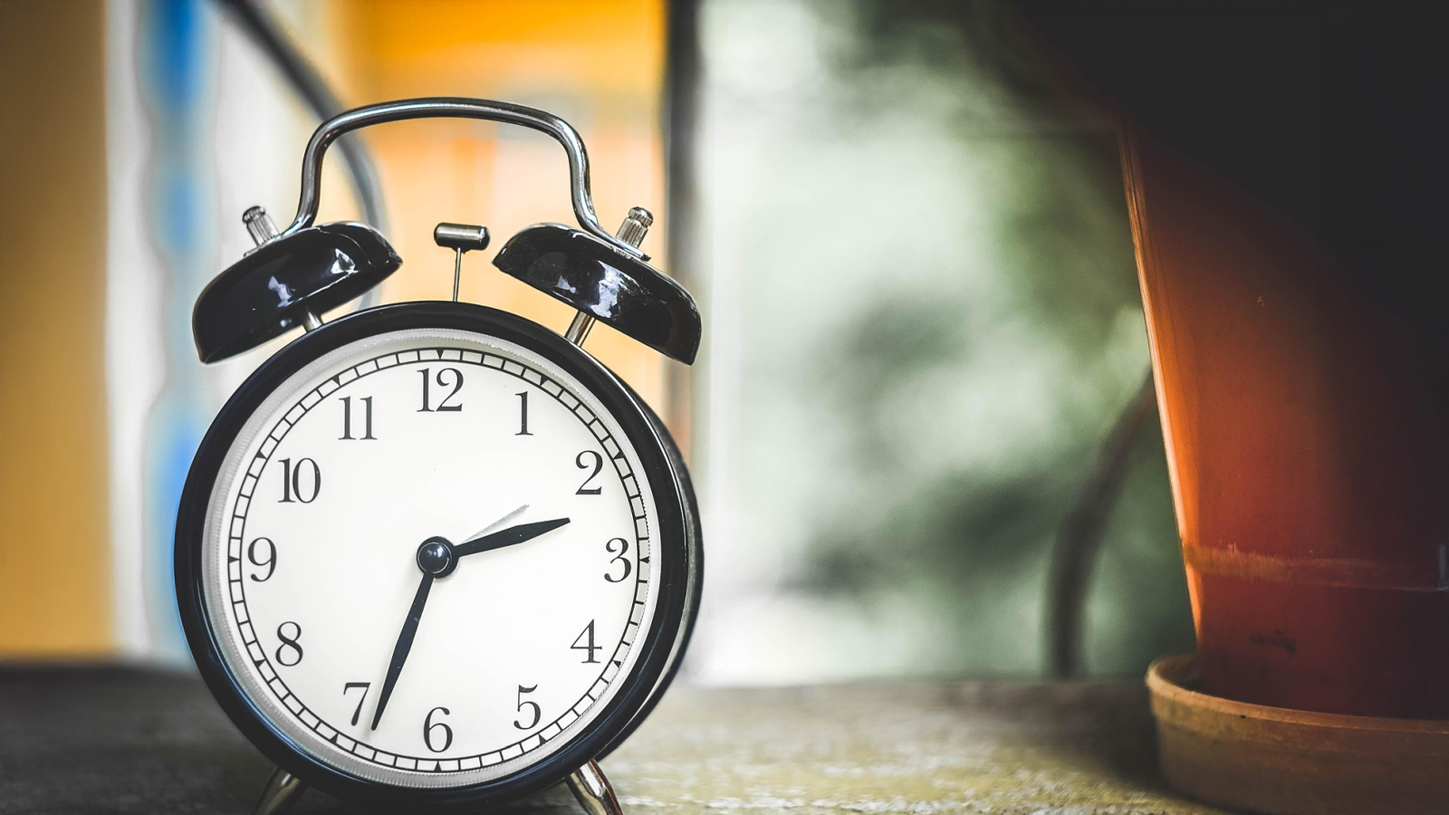 Zeitumstellung heute Nacht bringt eine Stunde mehr Schlaf – doch der Unmut über das ungeliebte Ritual wächst