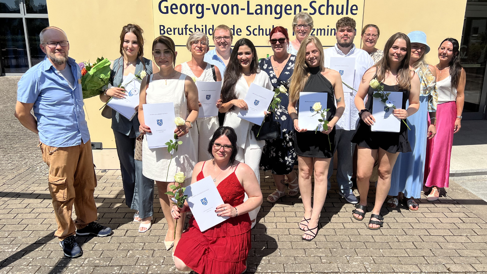 Staatsexamen bestanden: BBS Holzminden feiert Absolventinnen und Absolventen der Pflegeausbildung