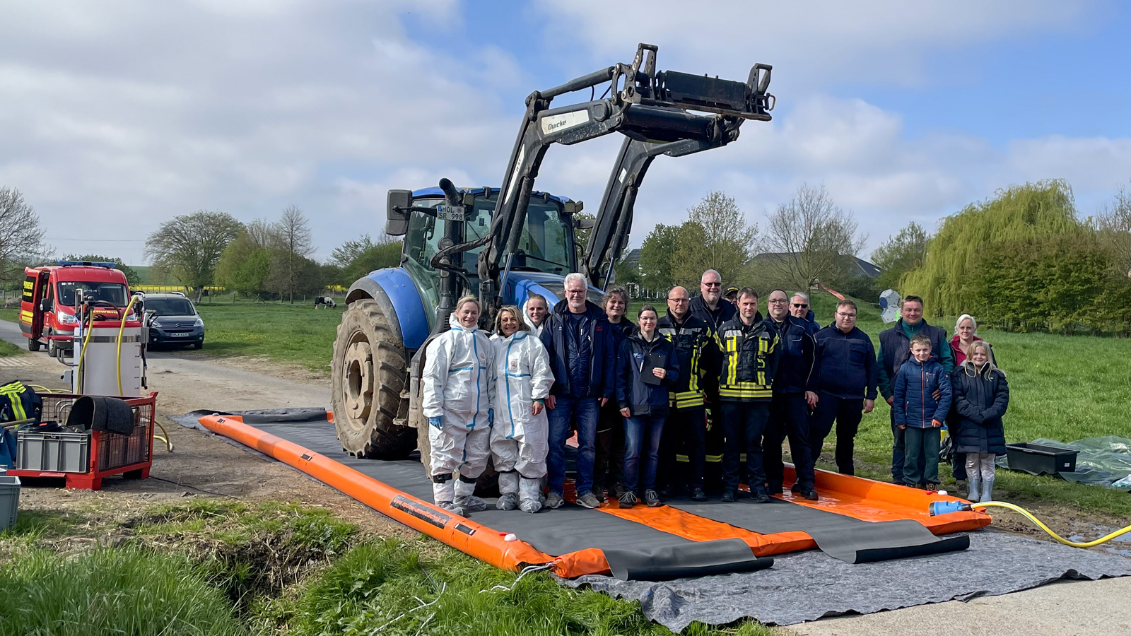 Kreisveterinäramt Holzminden übt mit Feuerwehr und THW Ernstfall einer Tierseuche 