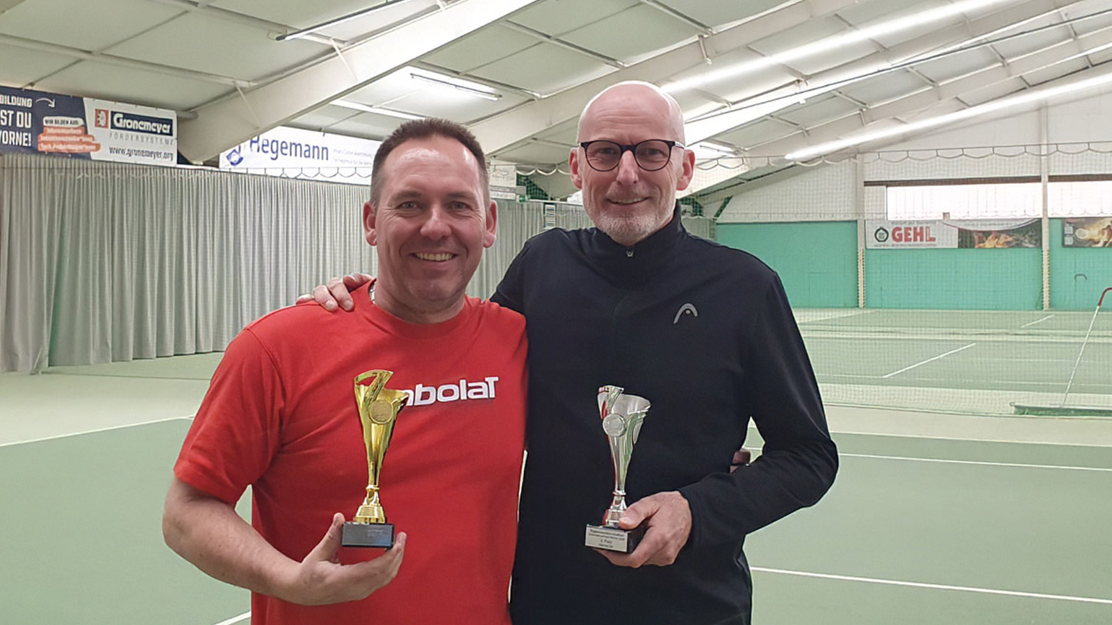 TC Holzminden richtet TNB-Regionsmeisterschaften aus: Gastgeber glänzt mit Titel bei Herren 50